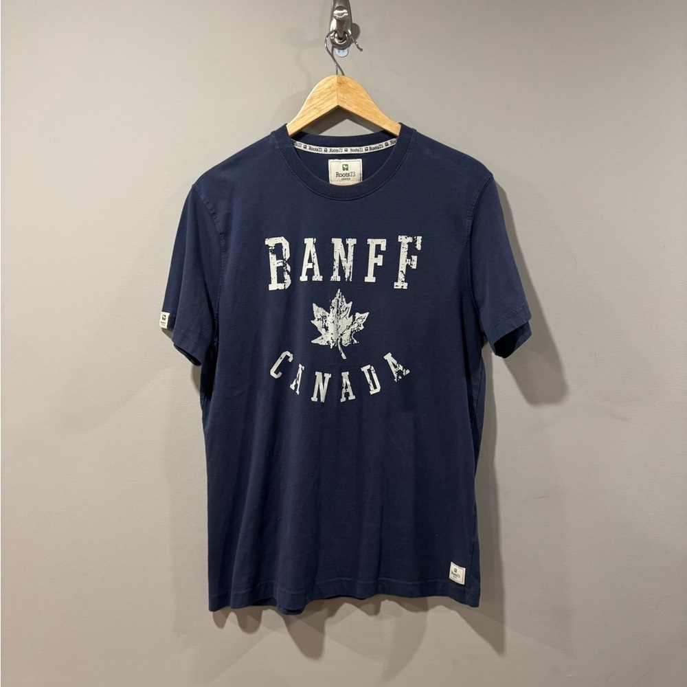 ROOTS Banff, Alberta 🇨🇦T-Shirt
